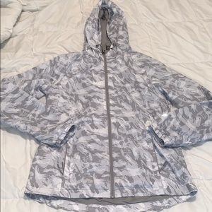 New balance windbreaker